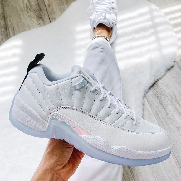 nike jordan retro 12